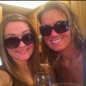 Meet your Posher, Cheryl